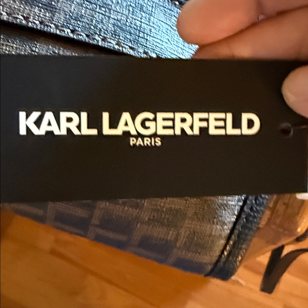 KARL LAGERFELD PARIS Purse
NEW with tags. - Picture 6 of 12